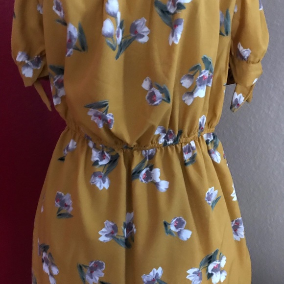 Women’s off shoulder mini dress - Picture 2 of 2